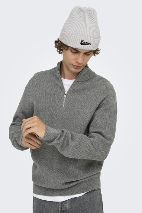 Only & Sons grijze heren trui | Model vooraanzicht