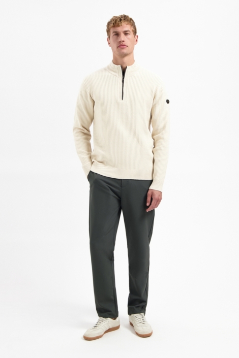 NO-EXCESS beige heren trui | Model