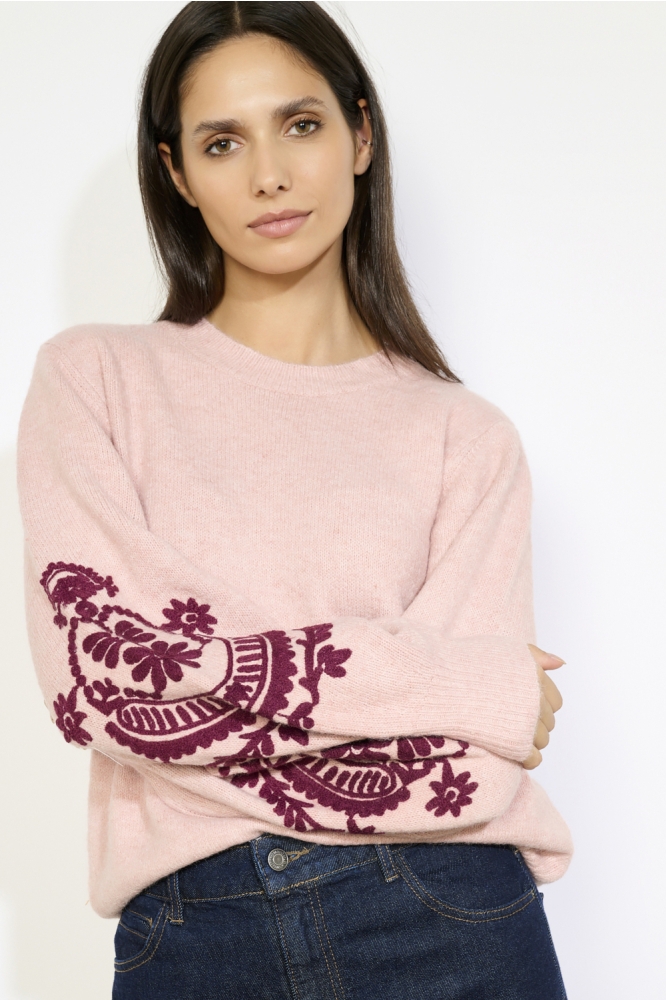 LolaLiza roze dames trui | Model vooraanzicht