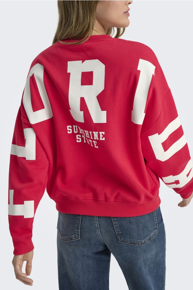 Only rode dames sweater | Model achteraanzicht