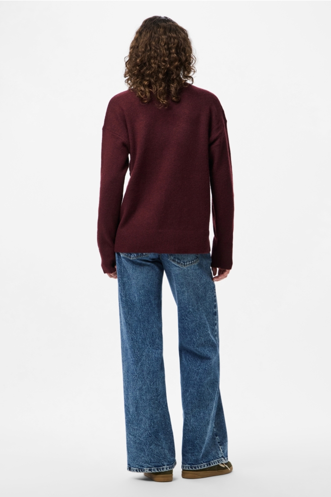 Pieces bordeaux dames trui | Model achteraanzicht