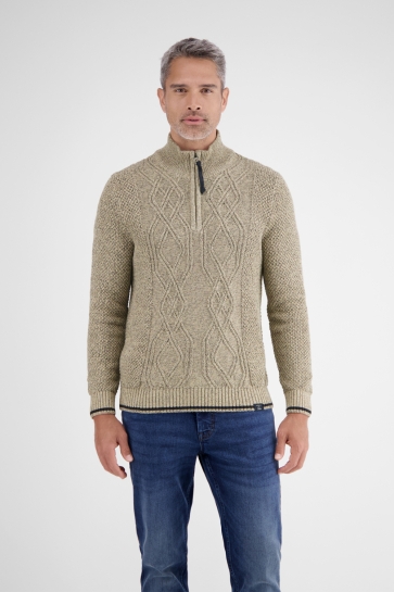 Lerros Trui GEBREIDE TRUI MET KABELPATROON EN COLKRAAG 2595427 125 TENDER BEIGE