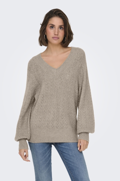 Only zand dames trui | Model vooraanzicht