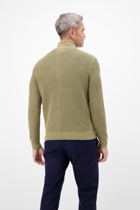 Lerros groene heren trui | Model achteraanzicht