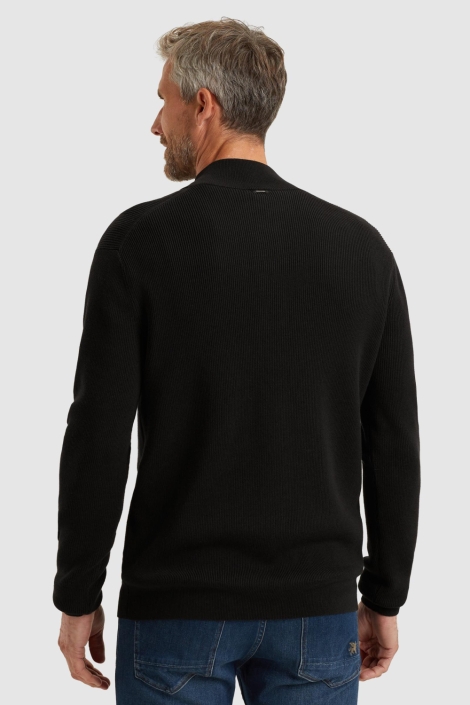 Vanguard zwarte heren trui | Model achteraanzicht