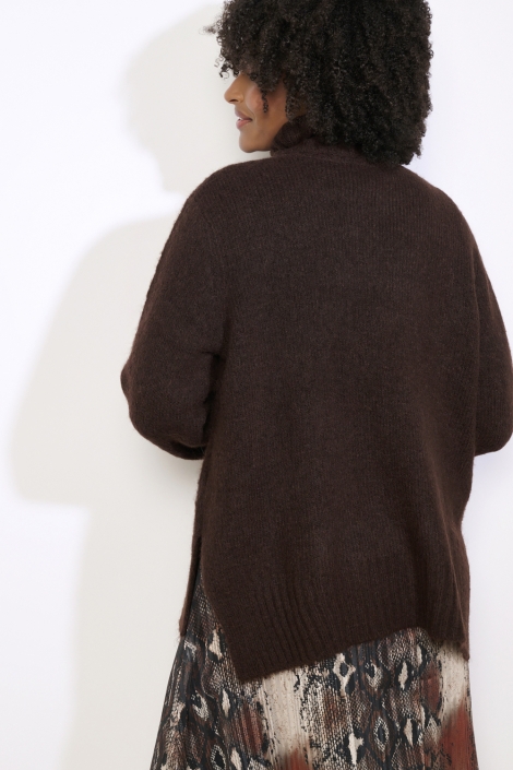 LolaLiza bruine dames trui | Model achteraanzicht