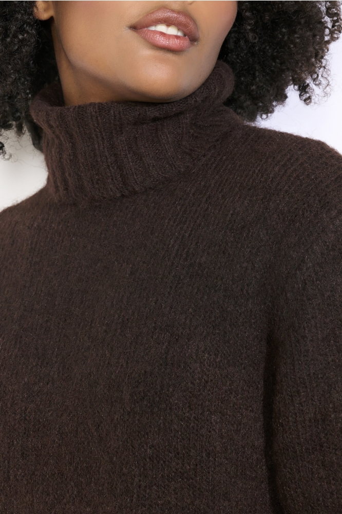 LolaLiza bruine dames trui | Close up