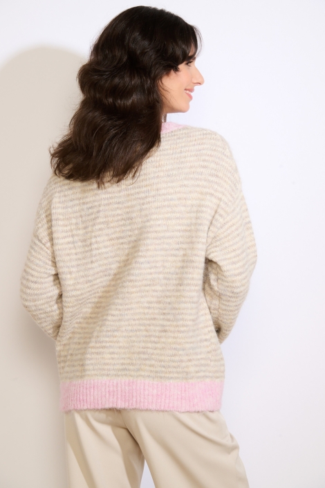 LolaLiza taupe dames trui | Model achteraanzicht