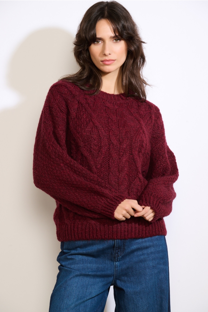 LolaLiza bordeaux dames trui | Model vooraanzicht