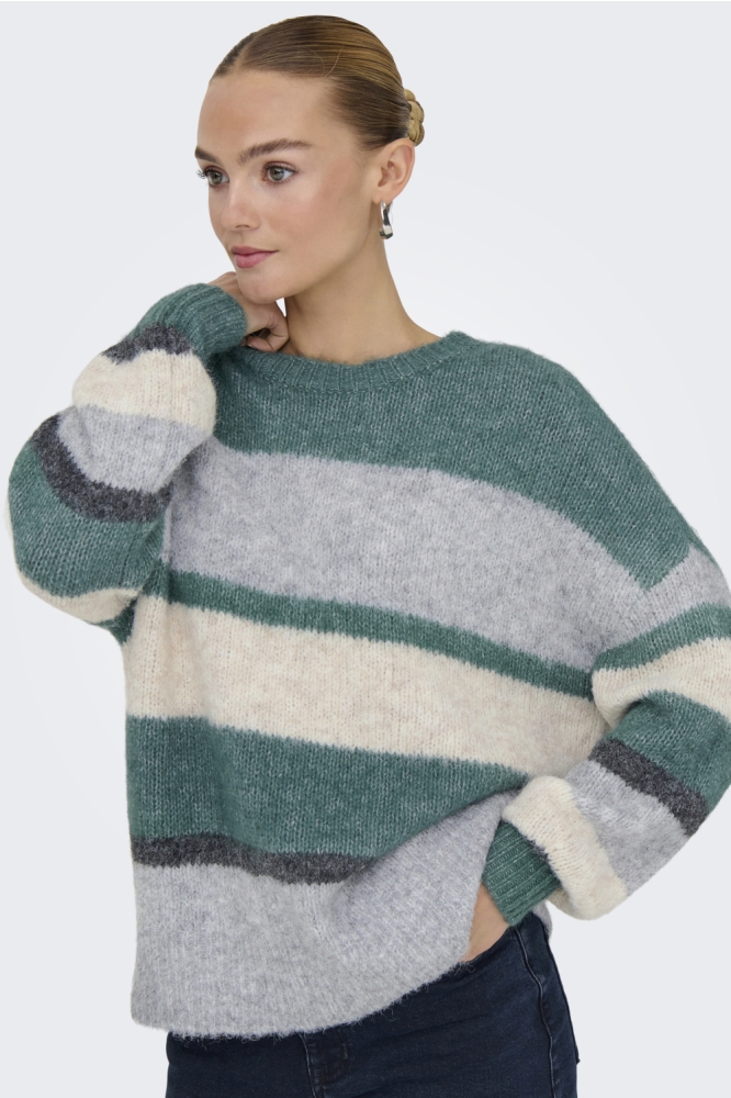 Jacqueline de Yong groene dames trui | Close up