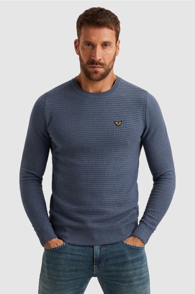 PME legend blauwe heren trui | Model vooraanzicht