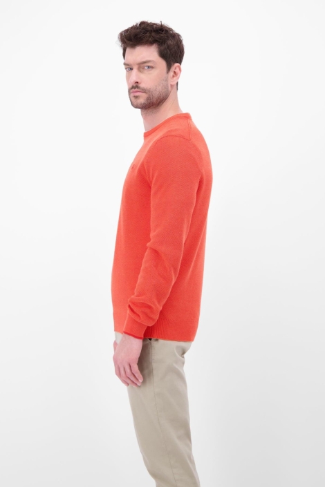 Lerros oranje heren trui | Model zijaanzicht