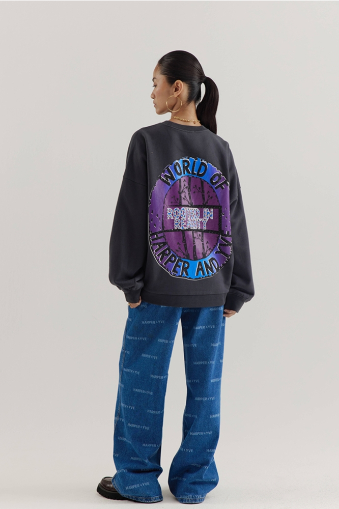 Harper & Yve zwarte dames sweater | Model