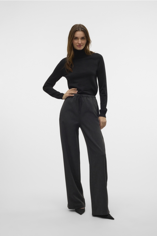 Vero Moda zwarte dames trui | Model