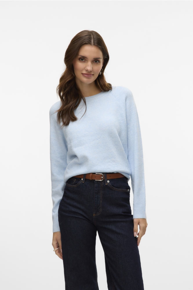 Vero Moda blauwe dames trui | Model vooraanzicht