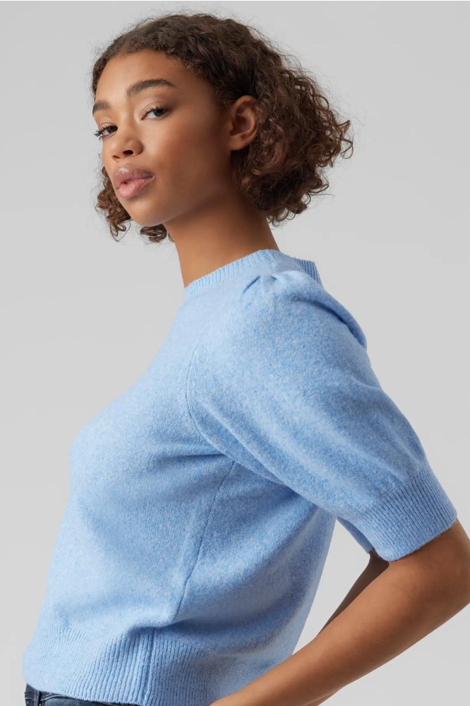 Vero Moda blauwe dames trui | Model zijaanzicht