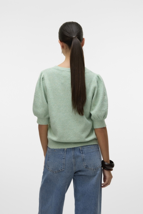 Vero Moda groene dames trui | Model achteraanzicht