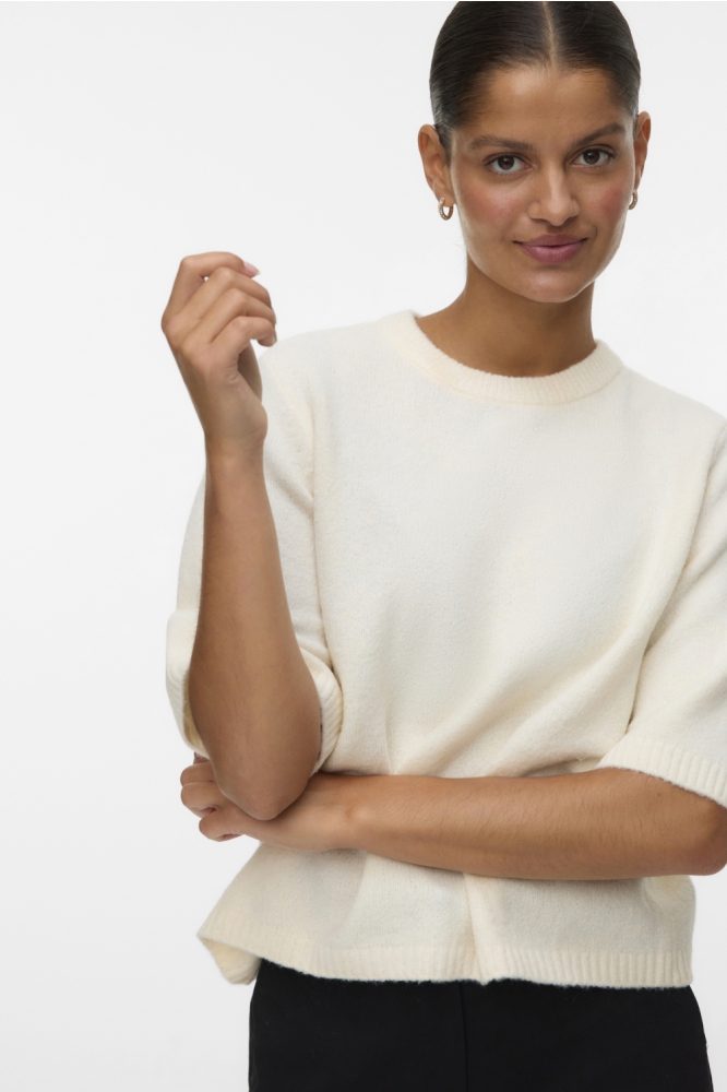 Vero Moda beige dames trui | Model vooraanzicht