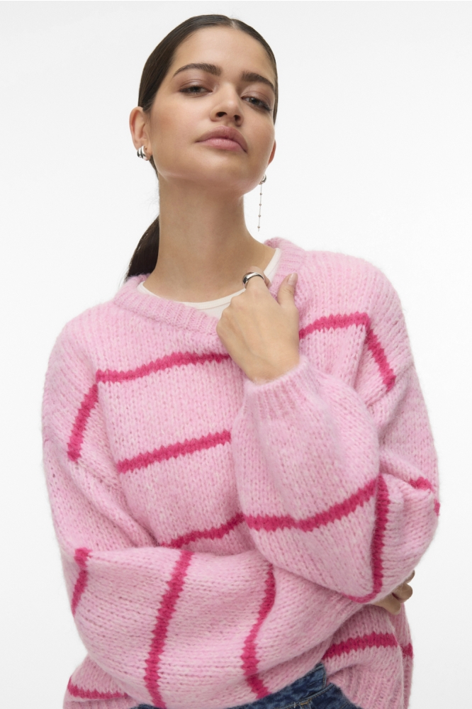 Vero Moda roze dames trui | Model vooraanzicht