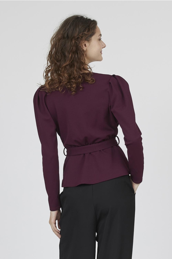 SisterS point bordeaux dames blouse | Model achteraanzicht