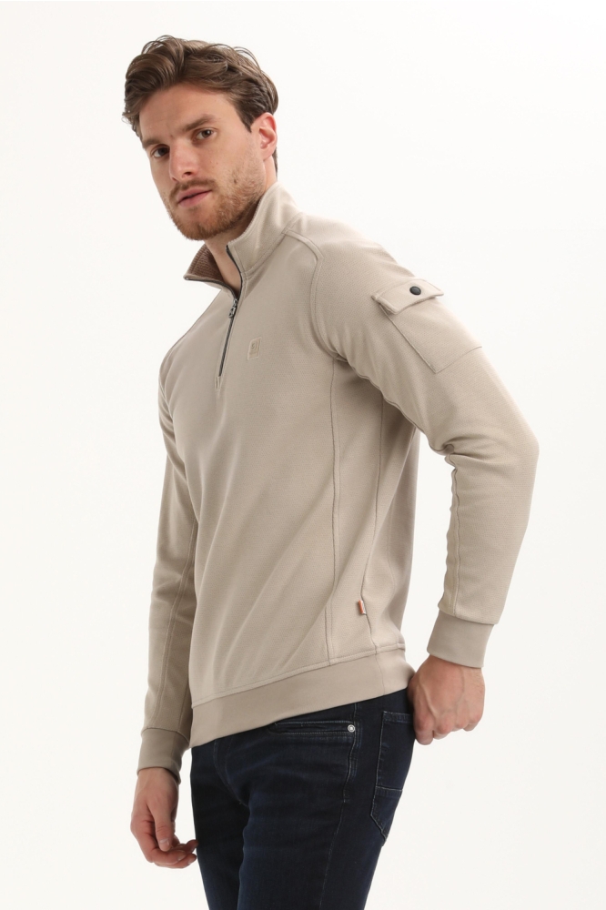 Gabbiano beige heren vest | Model zijaanzicht