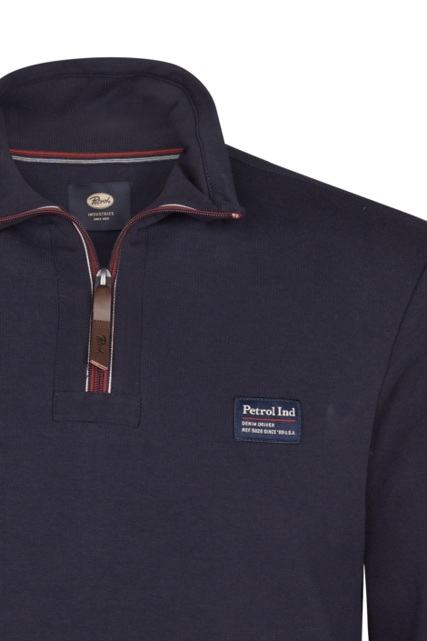 Petrol Industries blauwe heren sweater | Close up