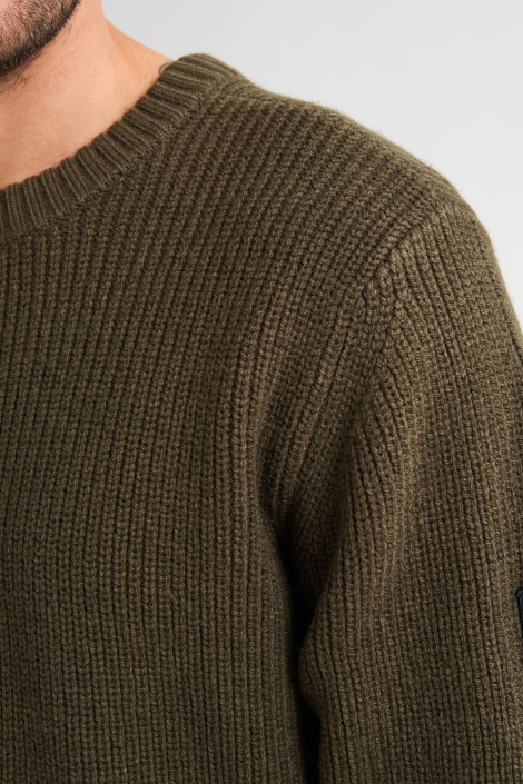 Petrol Industries groene heren trui | Close up