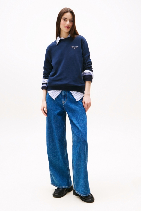Tommy Jeans blauwe dames sweater | Model