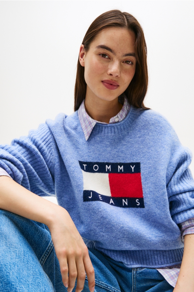 Tommy Jeans blauwe dames trui | Close up