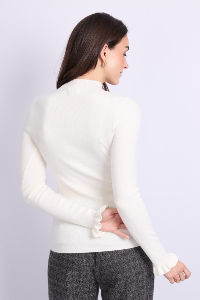C&S The Label beige dames trui | Model achteraanzicht