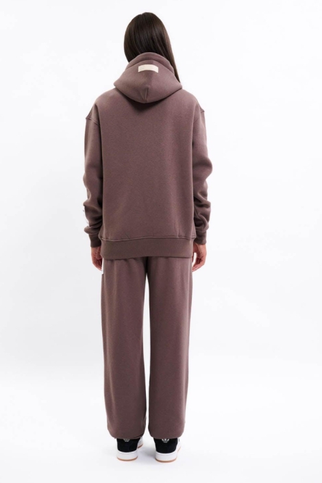 Malelions bruine dames sweater | Model