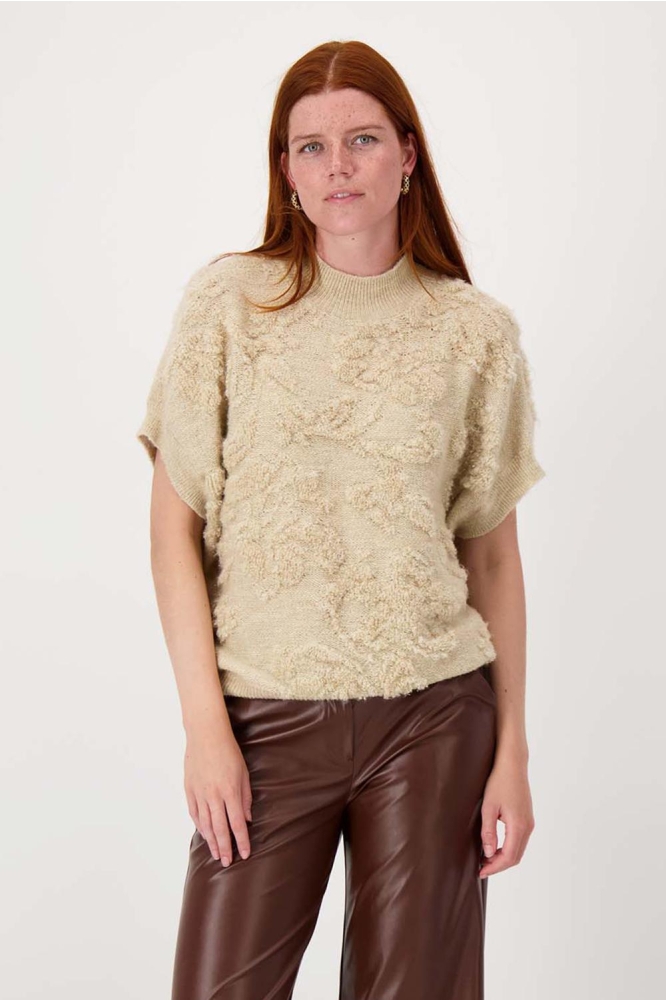 Zusss beige dames trui | Model vooraanzicht