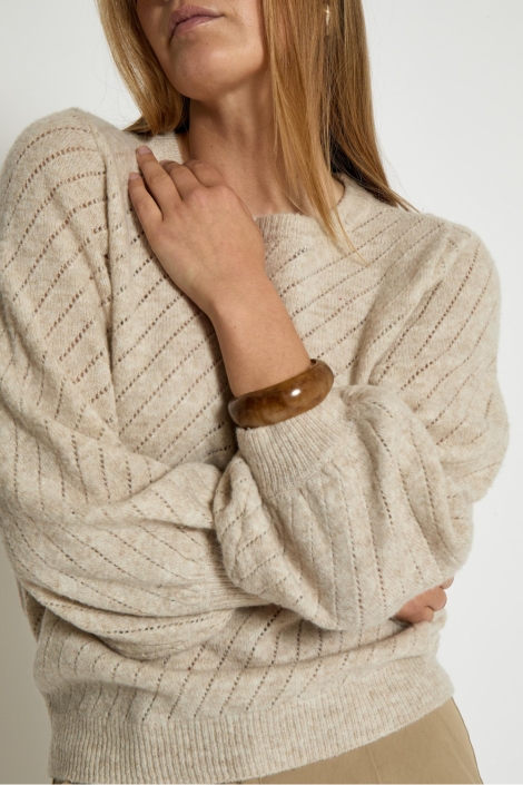 Peppercorn beige dames trui | Close up