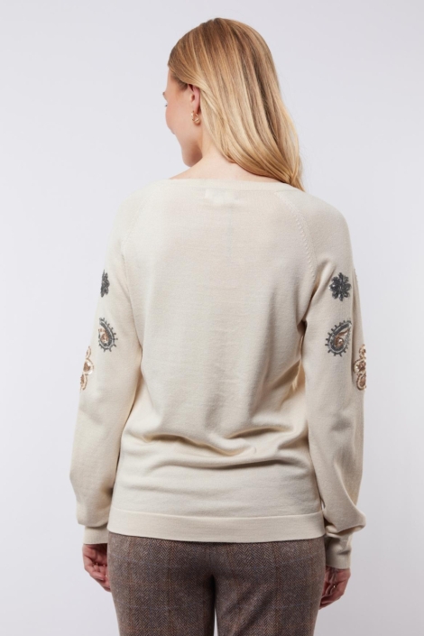 C&S The Label ecru dames trui | Model achteraanzicht