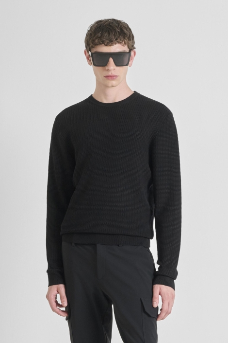 Antony Morato zwarte heren trui | Model vooraanzicht