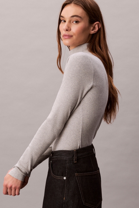 Calvin Klein grijze dames t-shirt | Model zijaanzicht