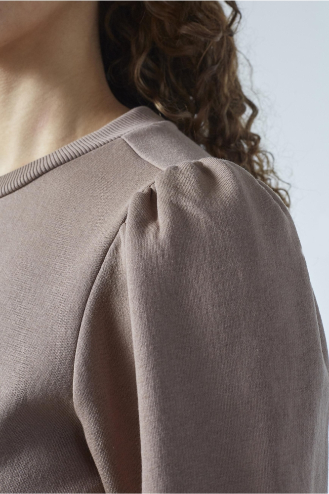 SisterS point bruine dames sweater | Close up