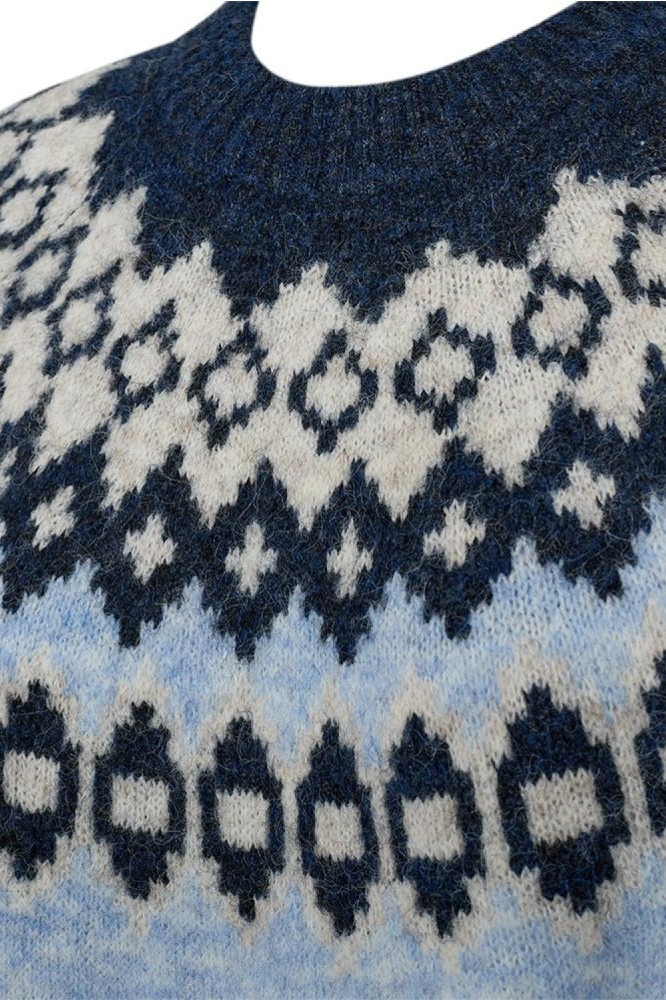 Freequent blauwe dames trui | Close up