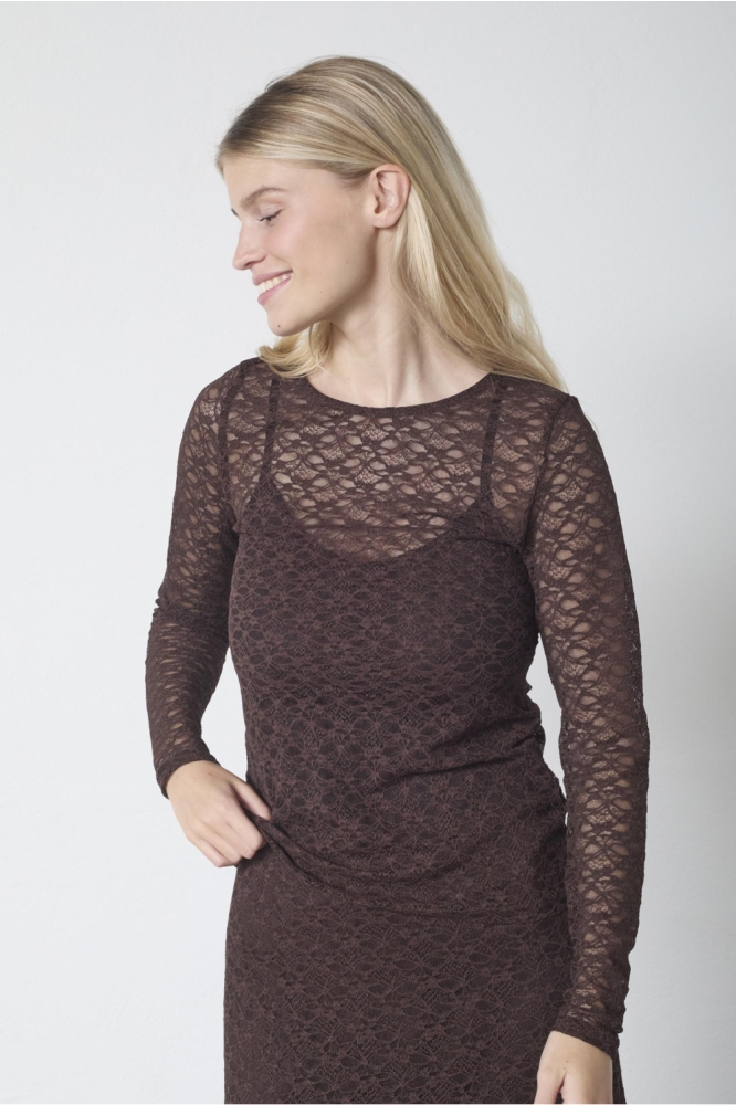 SisterS point bruine dames t-shirt | Model vooraanzicht