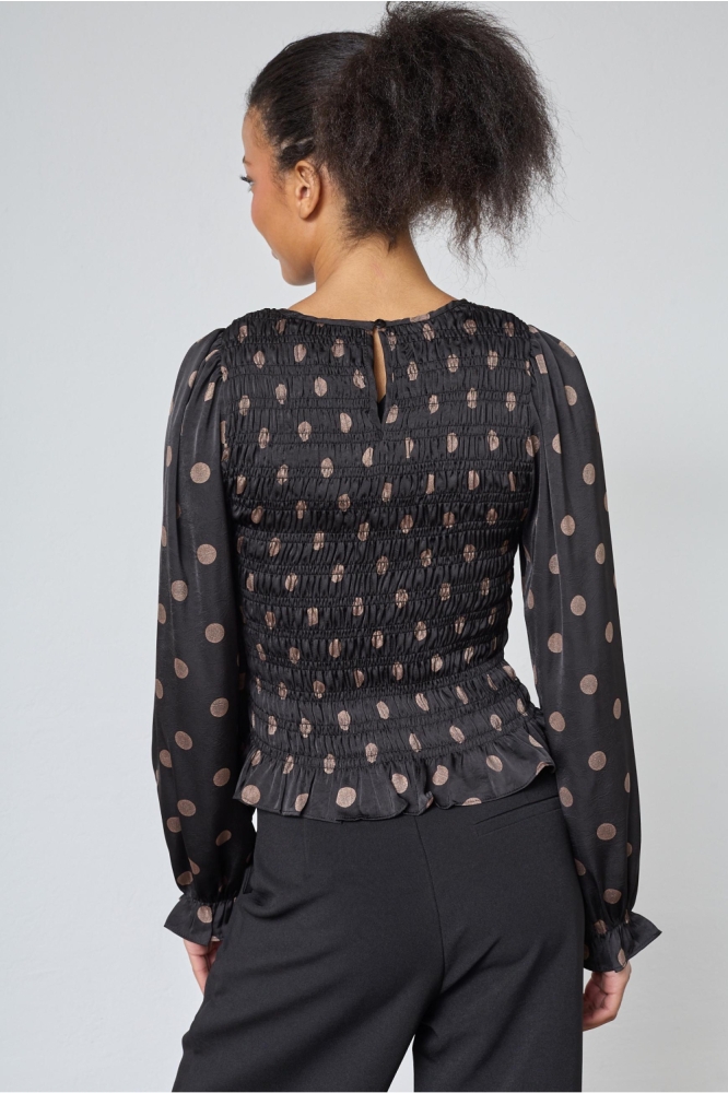 SisterS point zwarte dames blouse | Model achteraanzicht