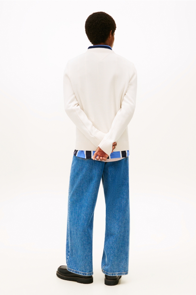 Tommy Jeans witte heren trui | Model