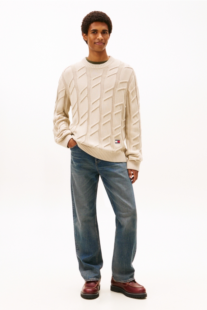 Tommy Jeans zand heren trui | Model