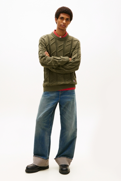Tommy Jeans groene heren trui | Model