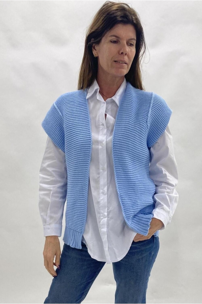 VESTJE MOUWLOOS 9111 LIGHT BLUE