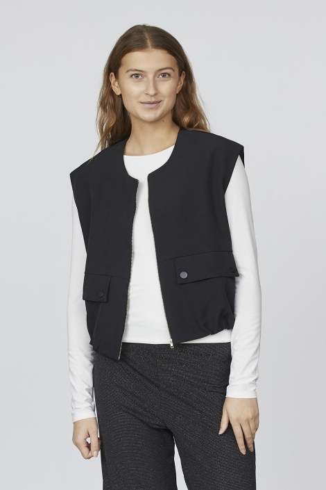 SisterS point zwarte dames gilet | Model vooraanzicht