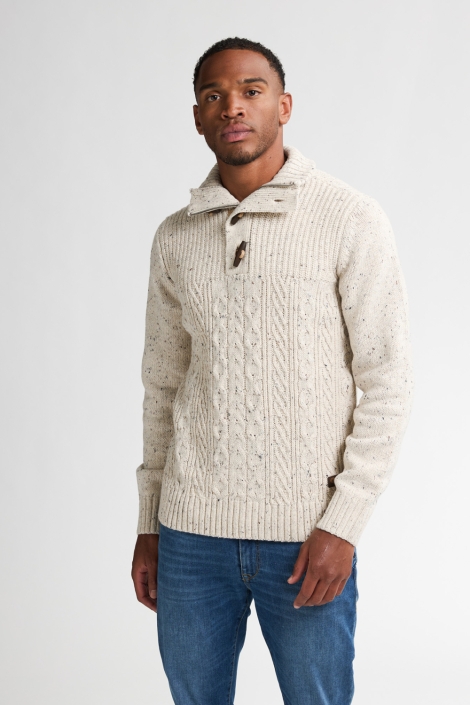 Petrol Industries beige heren trui | Model vooraanzicht