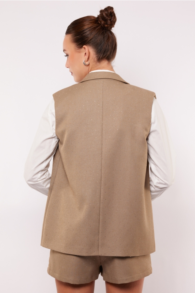 Fluresk taupe dames gilet | Model achteraanzicht