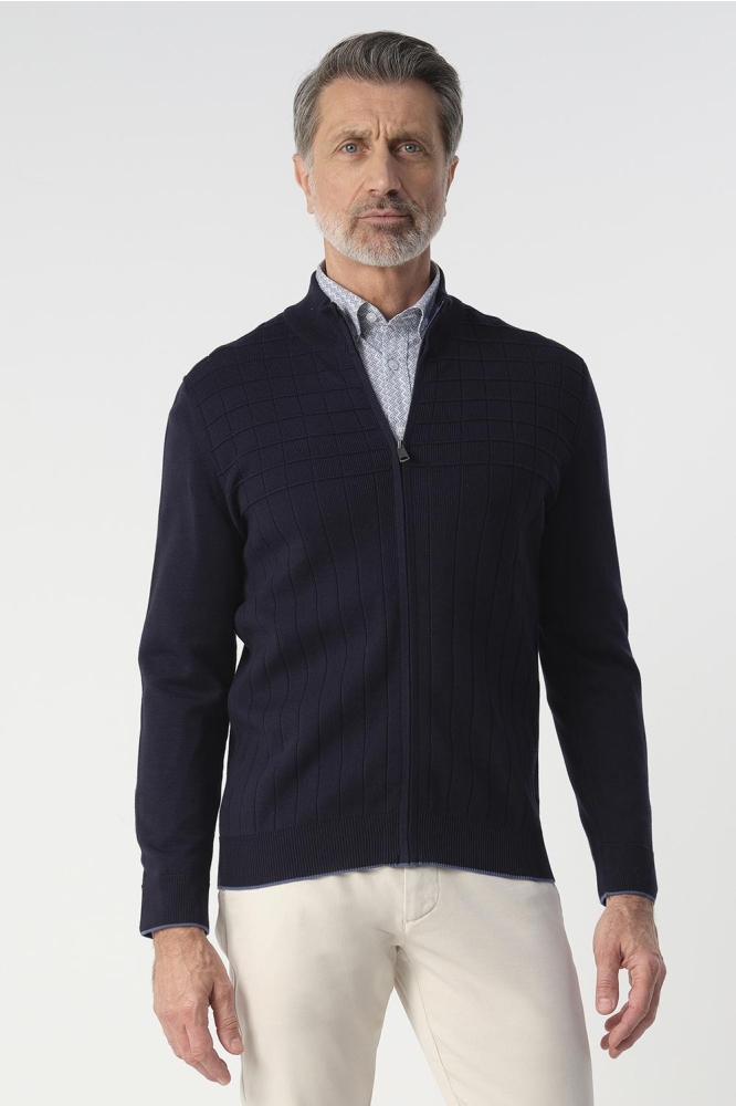 Campbell blauwe heren vest | Model vooraanzicht