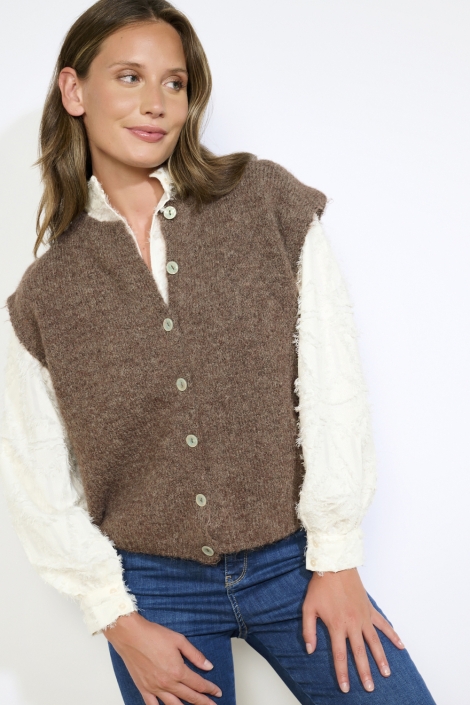 LolaLiza bruine dames gilet | Model vooraanzicht
