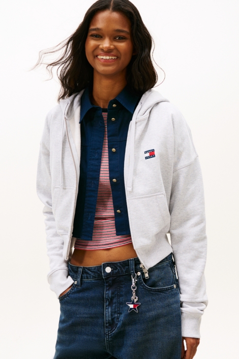 Tommy Jeans grijze dames vest | Model vooraanzicht